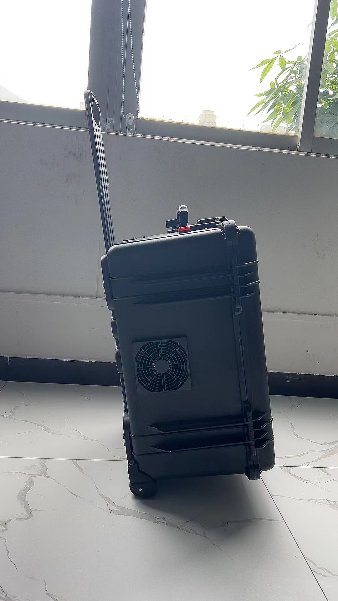 商丘手拉箱型移动通信干扰器